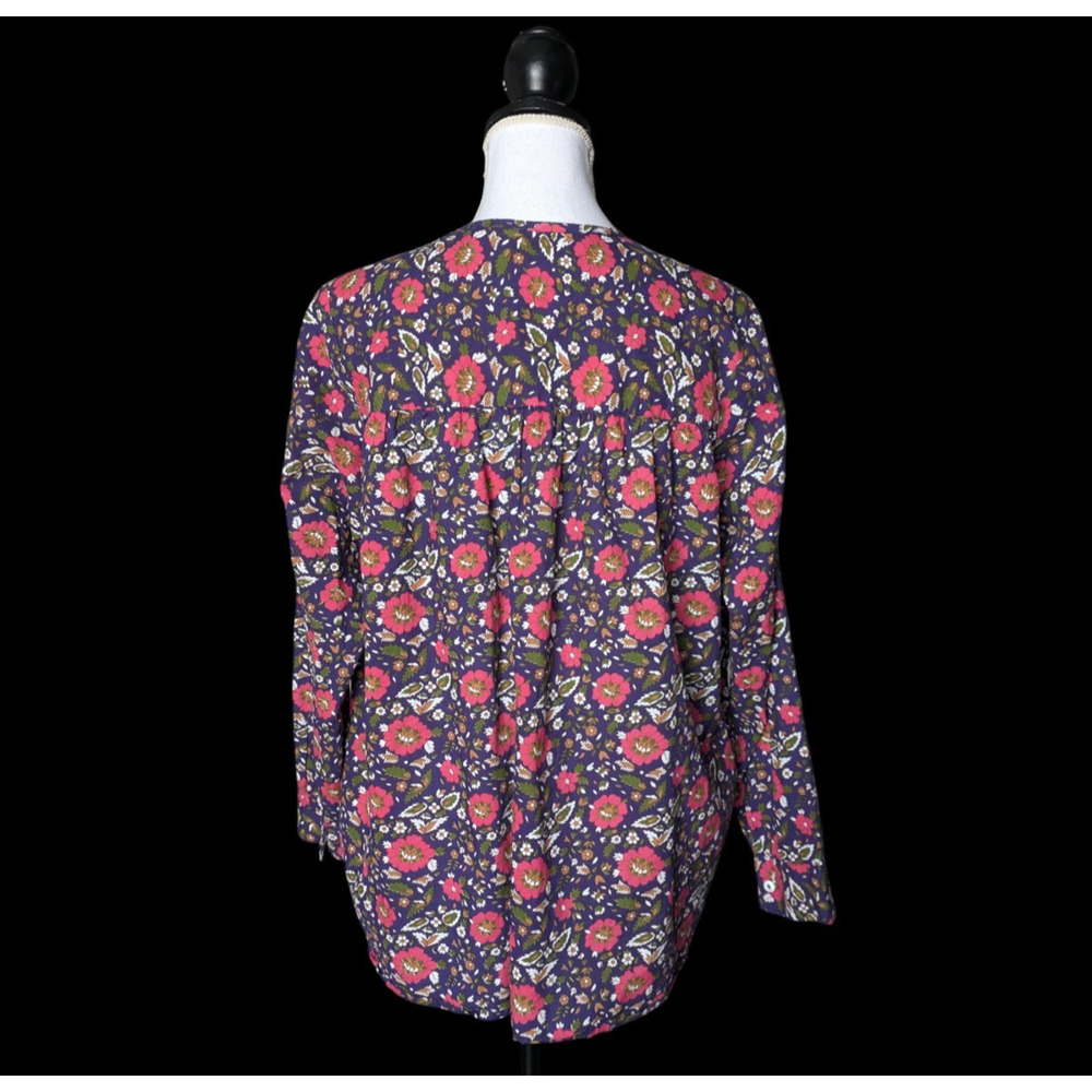 Floral Button-Down Blouse – Black with Pink Floral Print - Picture 3 of 7